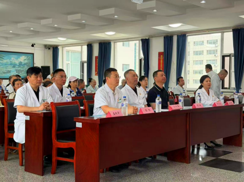 图为培训班现场